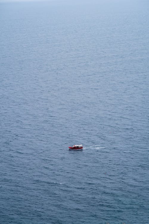 Gratis stockfoto met avontuur, blauw water, boot