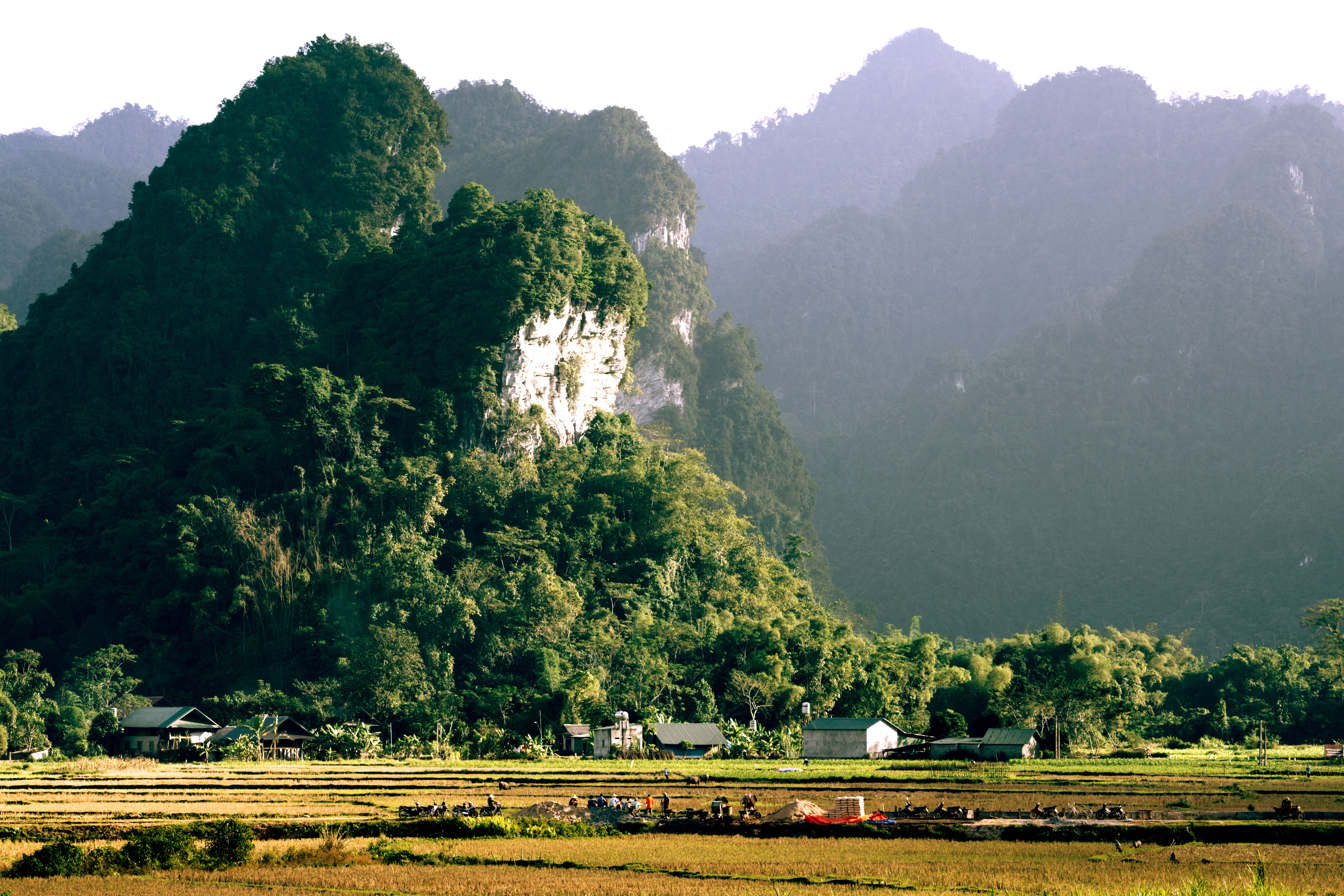 4 Day Meditation & Buddhist Wisdom in Ninh Binh, Viet Nam 2