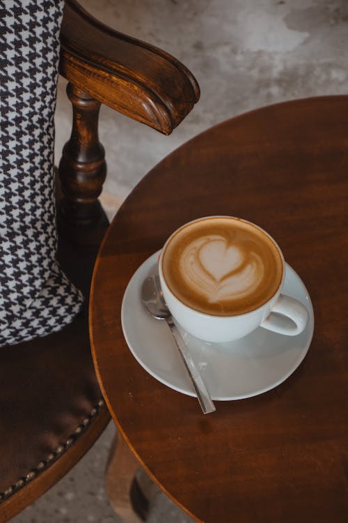 Fotobanka s bezplatnými fotkami na tému cappuccino, espreso, jedlo