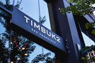 Timbuk 2 Signage