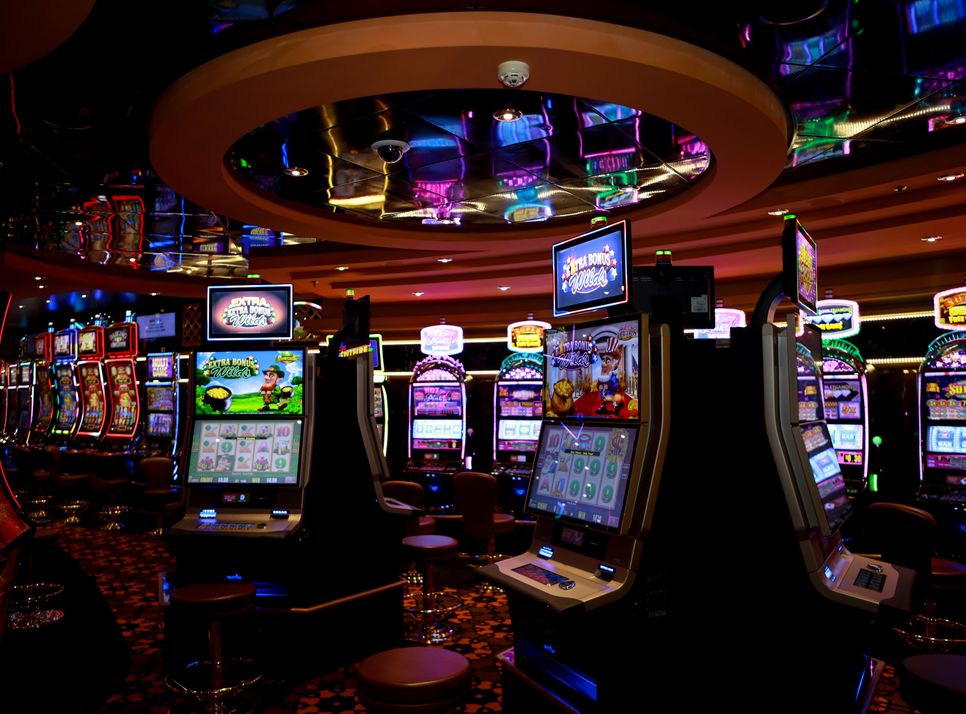 Online Casino: Spielautomaten und Live-Spiele im Überblick