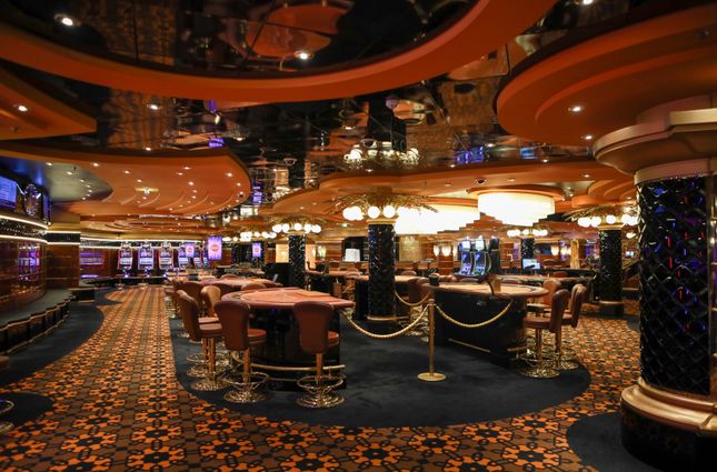 Online Casino: Spielautomaten und Live-Spiele im Überblick