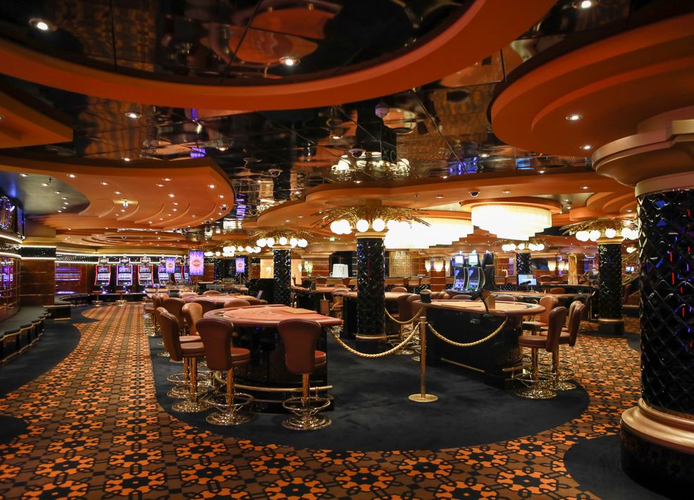 Online Casino: Spielautomaten und Live-Spiele im Überblick
