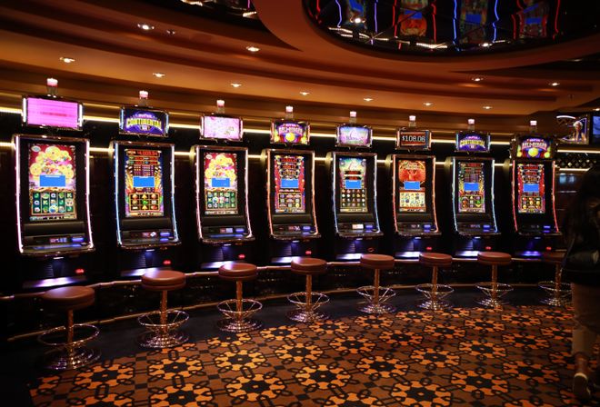 Online Casino: Spielautomaten und Live-Spiele im Überblick
