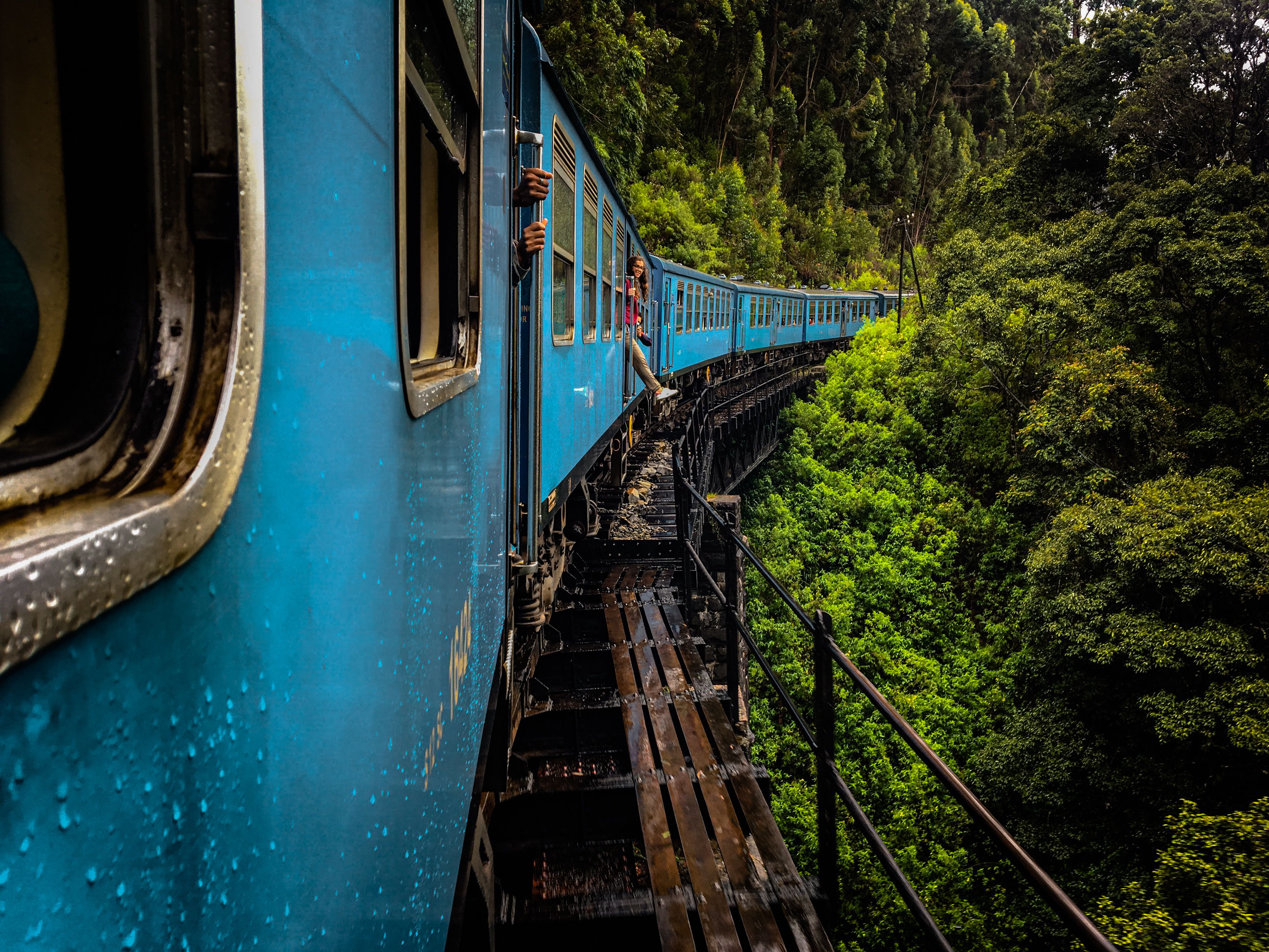 Paysages depuis le train,