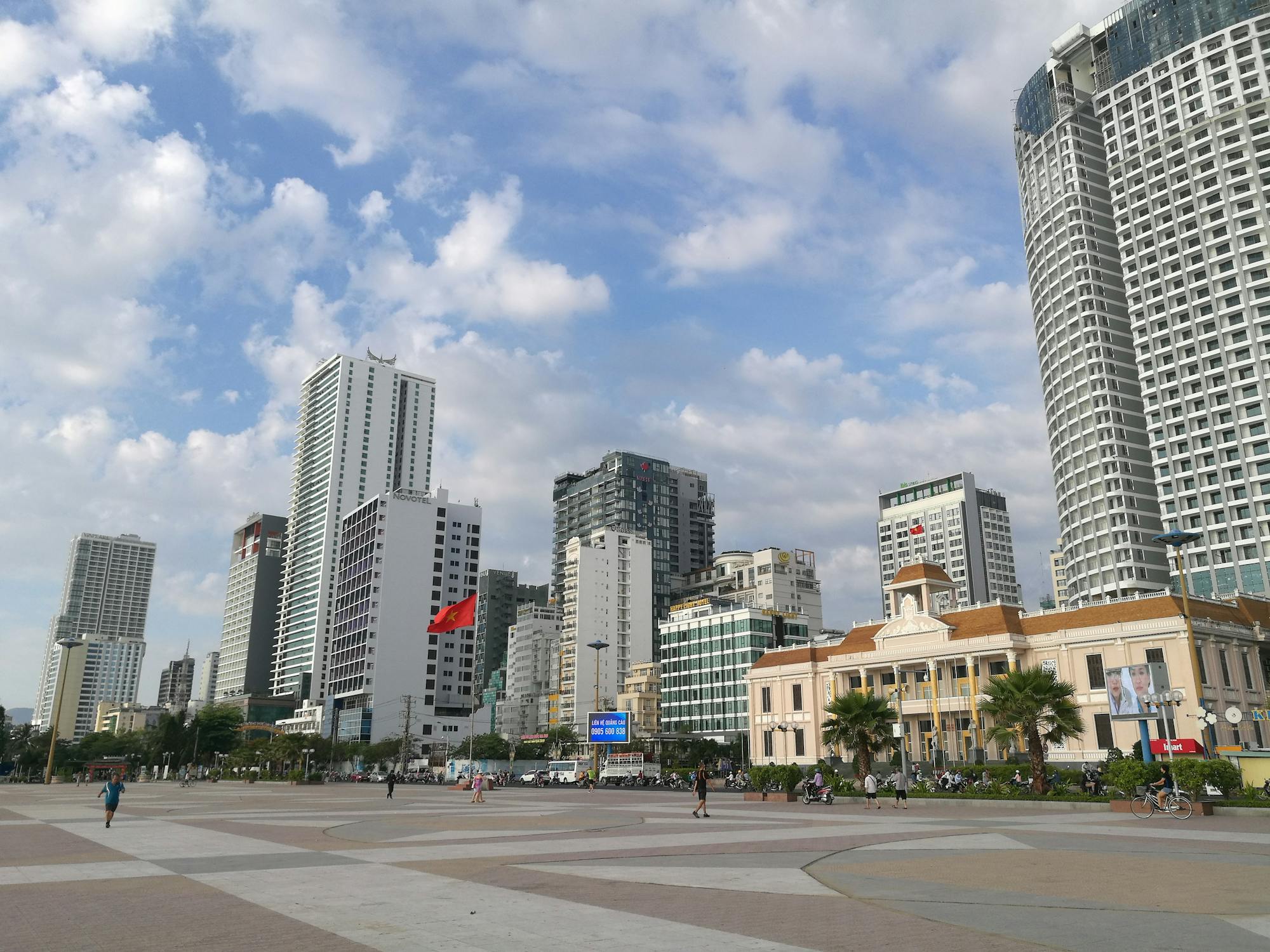 Free stock photo of beach, beach road, buildings