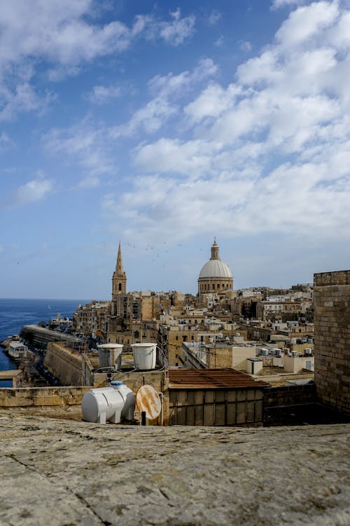 Immagine gratuita di chiesa, cielo azzurro, malta