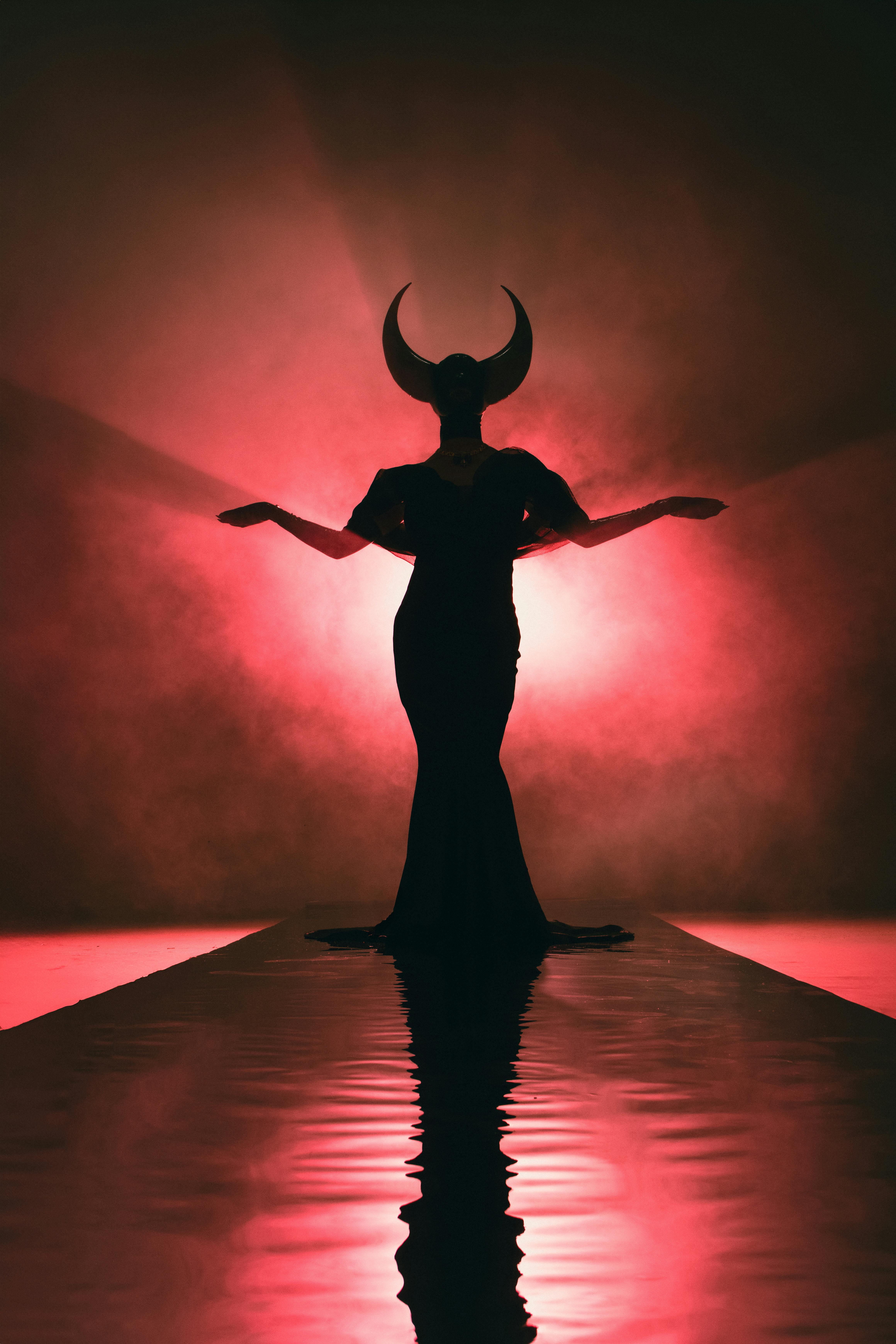 Ücretsiz artistik, bilmece, borazanlar içeren Ücretsiz stok fotoğraf Stok Fotoğraflar