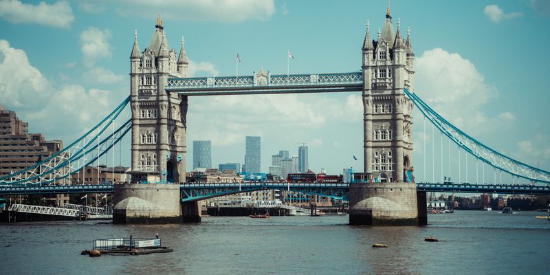 El Tower Bridge sobre el Támesis