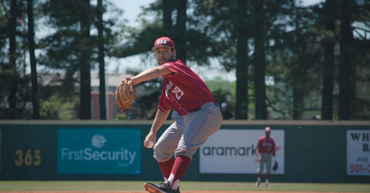 How to throw a baseball without hurting your shoulder