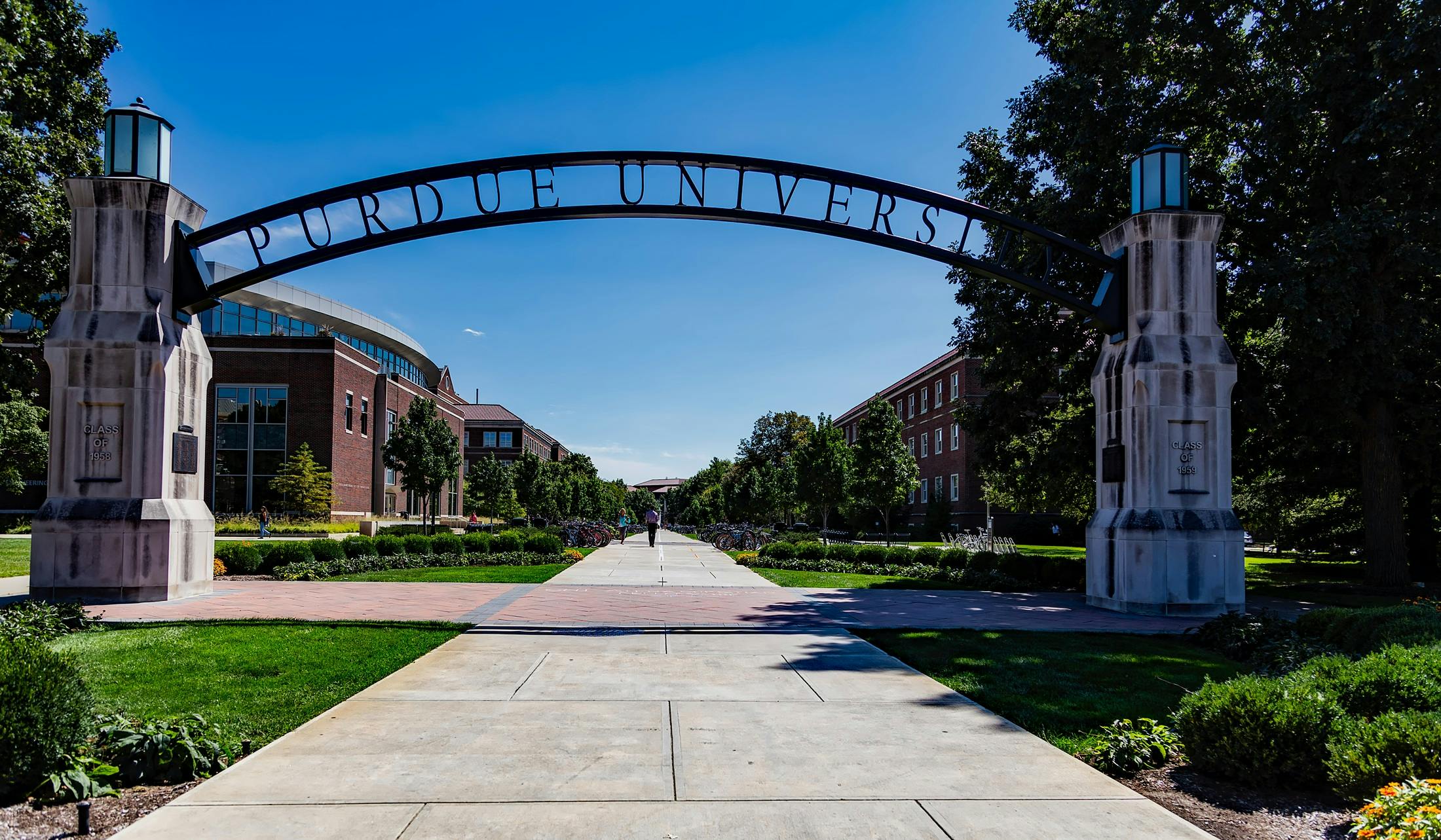 University Entrance Arch · Free Stock Photo