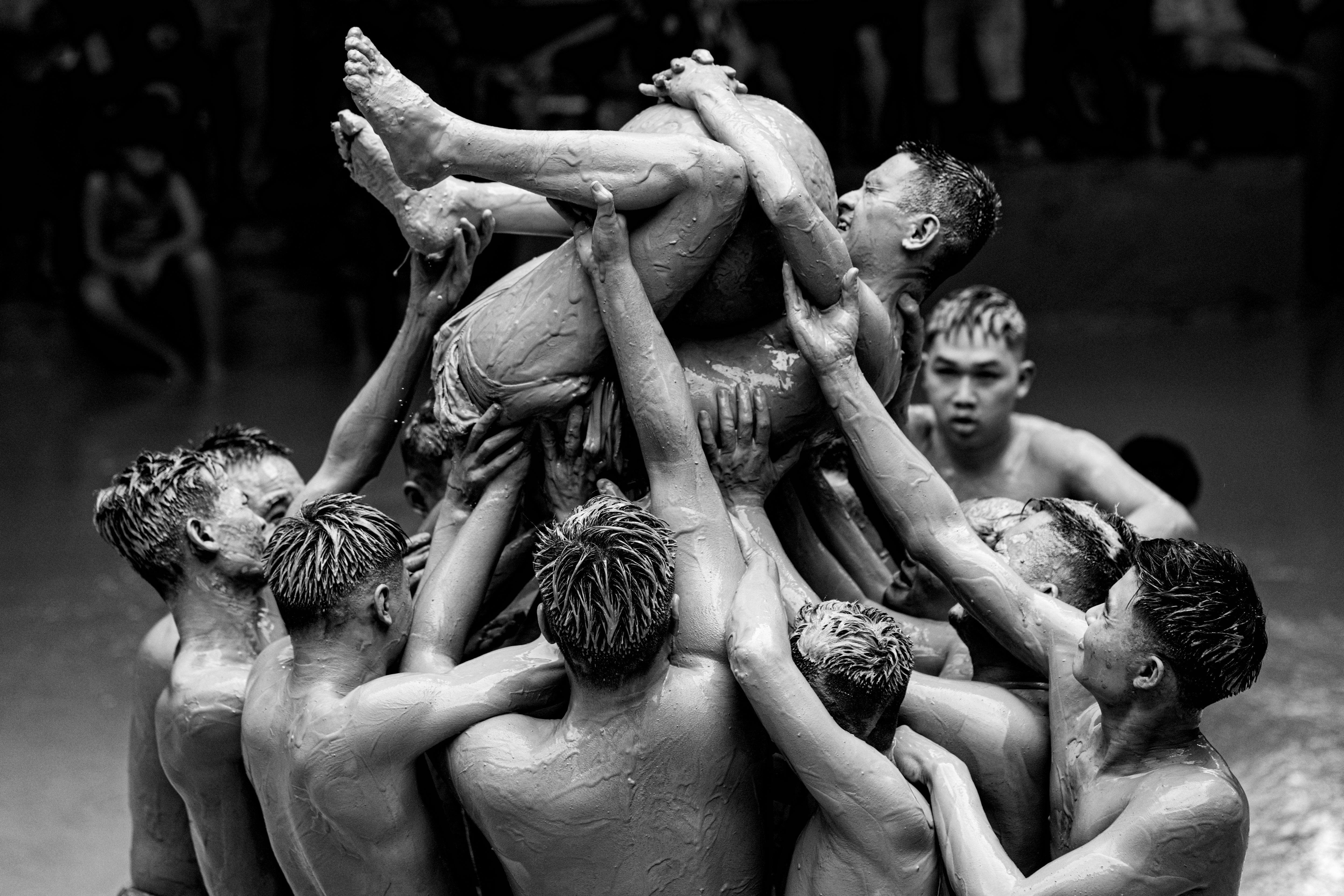 Public Support​ and ​Private Healing: Celebrity⁣ C's Journey to ​Happiness