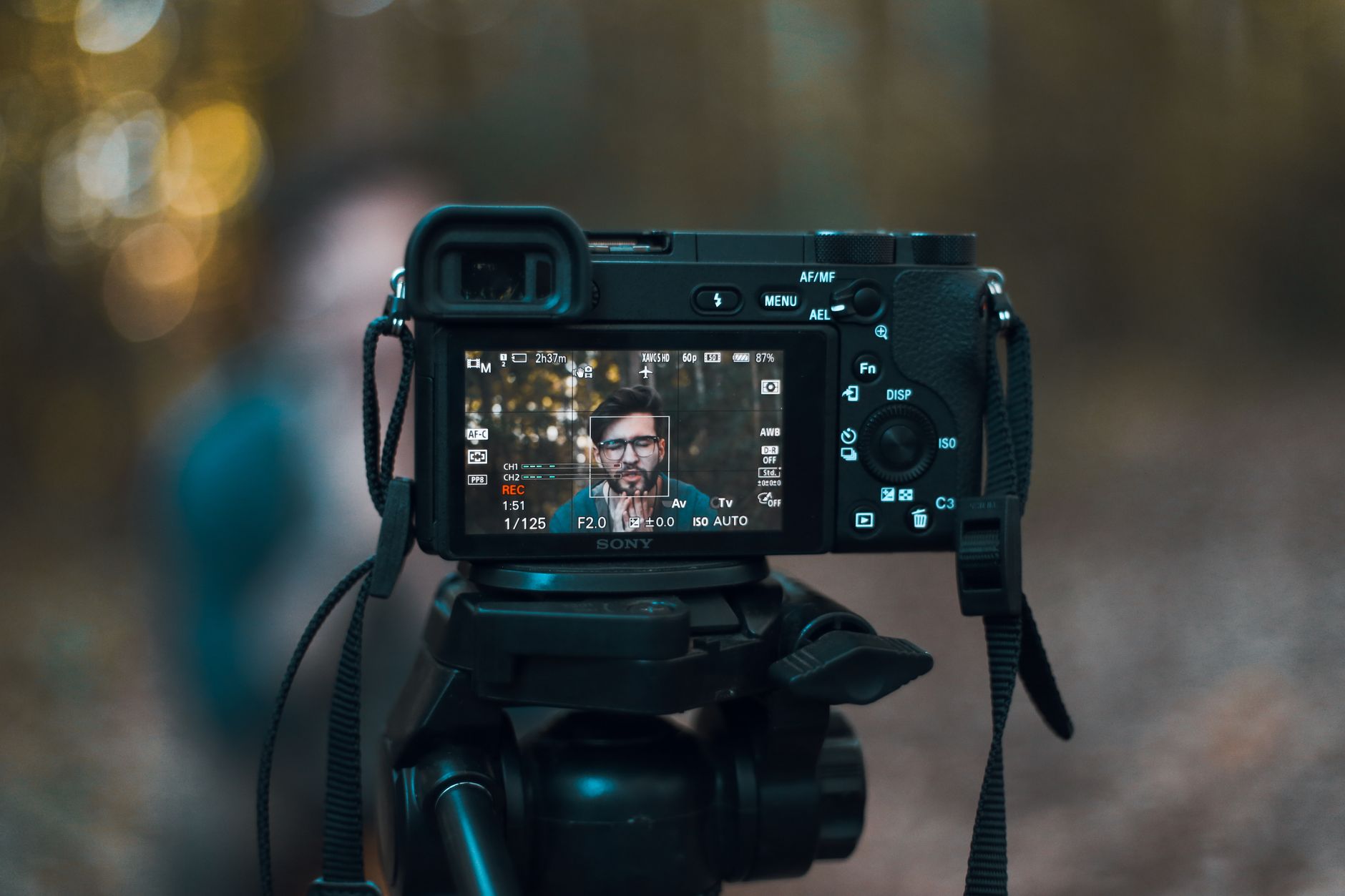 Image Ads vs Video Ads - Which Performs Better in 2026?