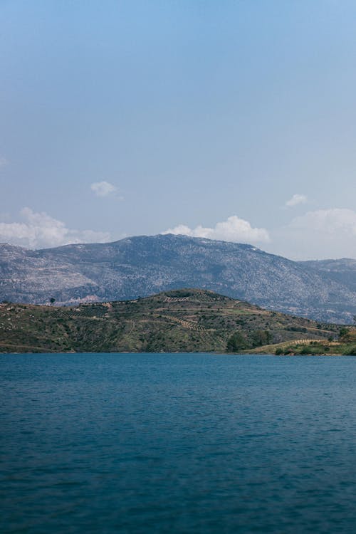 Δωρεάν στοκ φωτογραφιών με ακτή, αυγή, βουνά