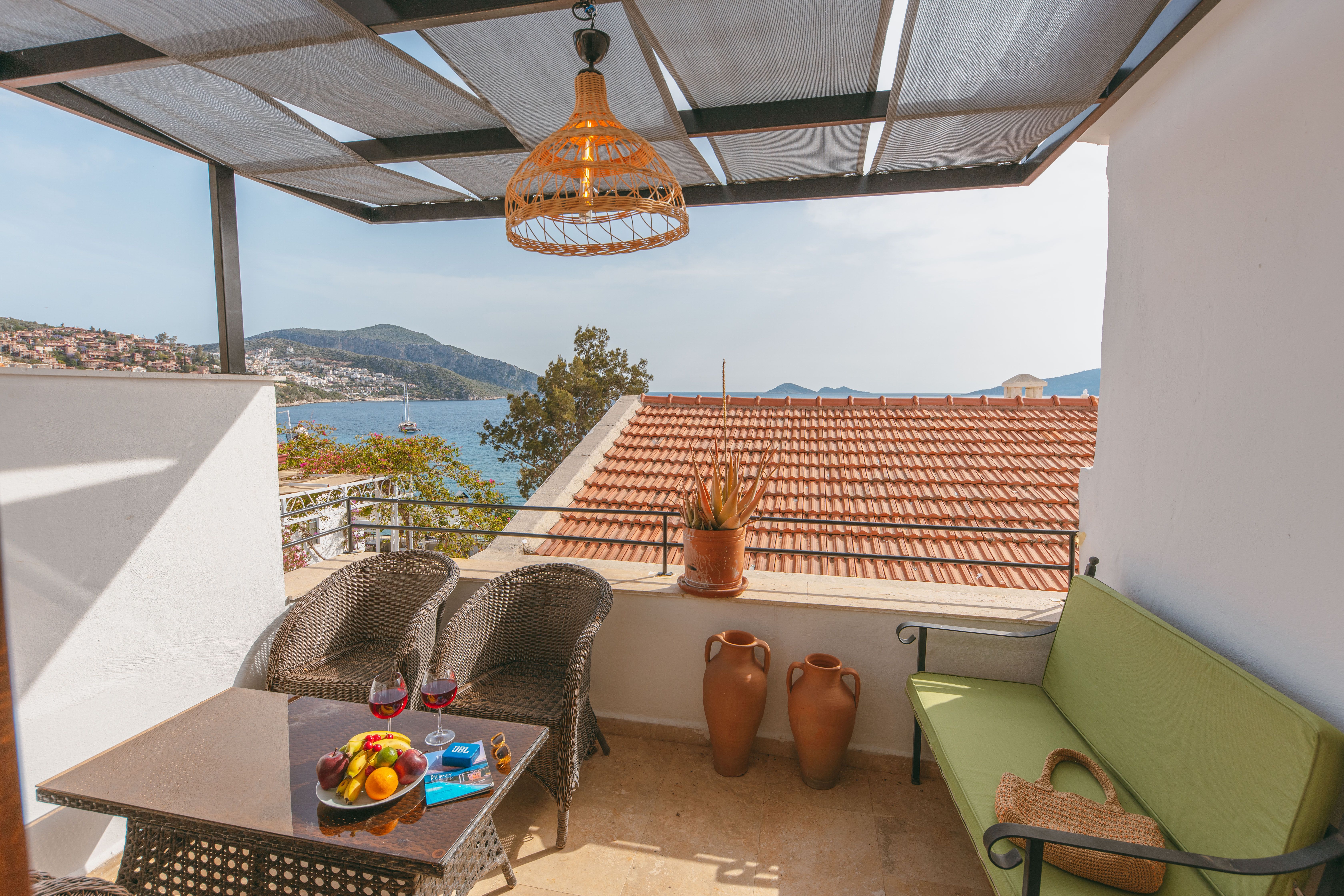 Roof Terrace Design in Cyprus: What Works and Why — illustrasjonsbilde