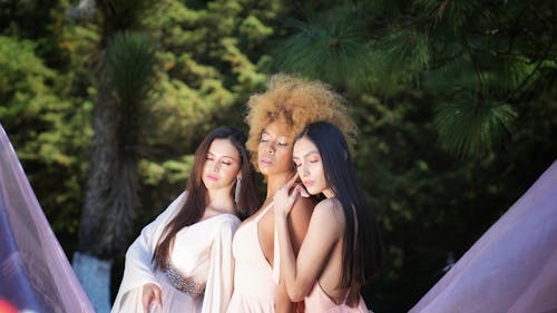 Δωρεάν στοκ φωτογραφιών με femmes, καφέ μαλλιά κορίτσι, κινέζικα μαλλιά