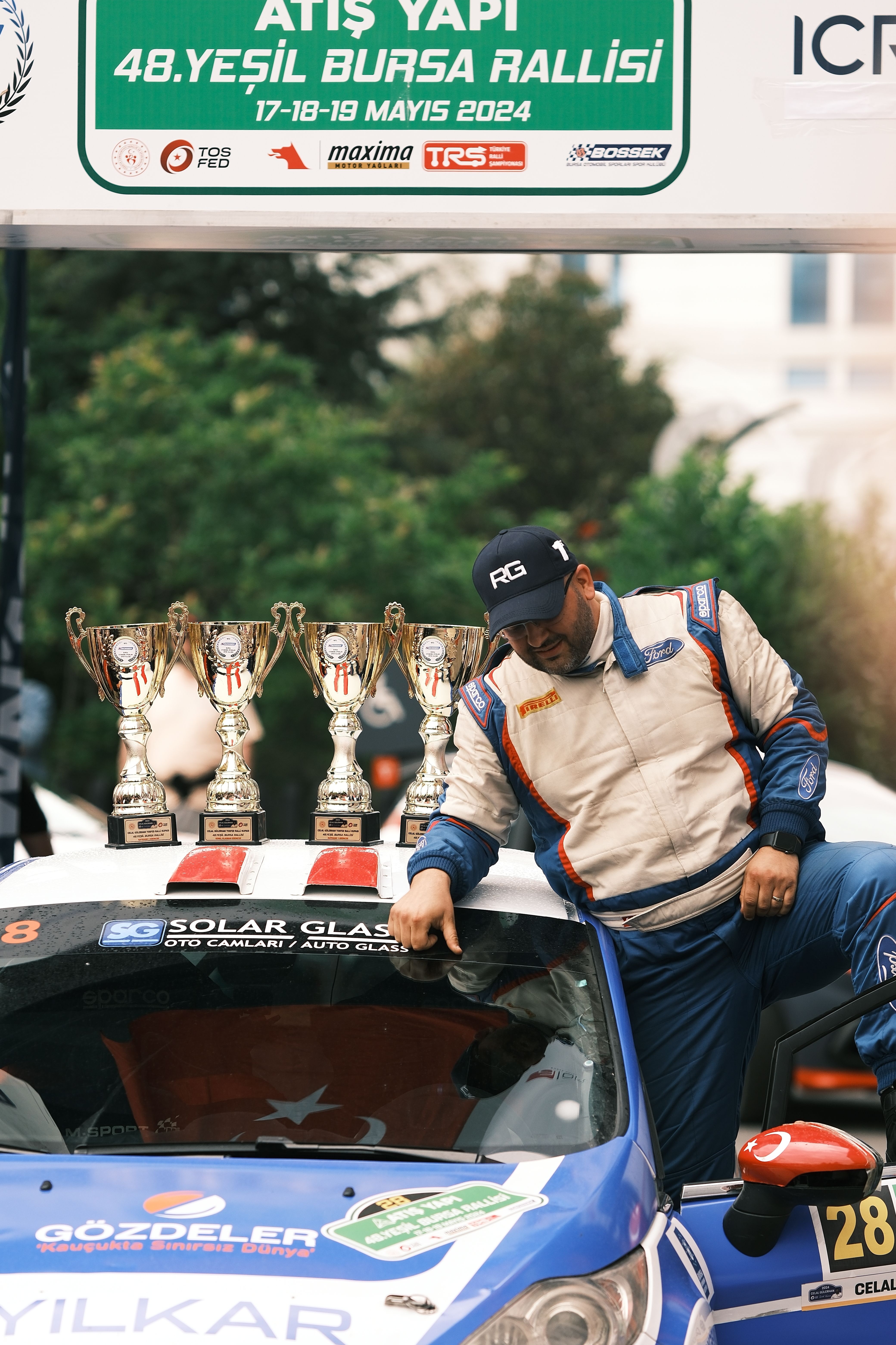 Race Car Coming First Place Photos, Download The BEST Free Race Car ...