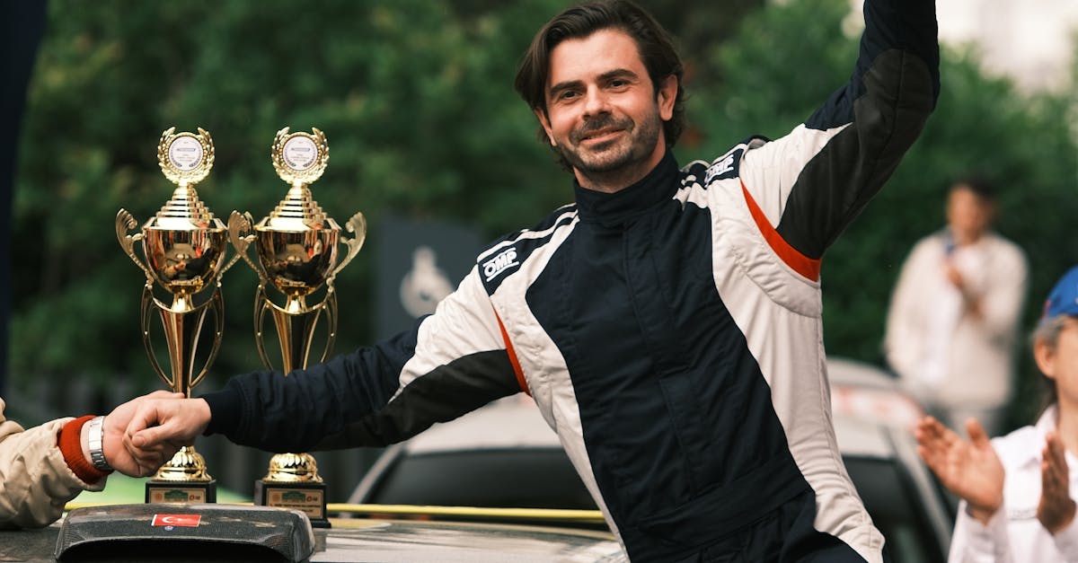 AI股2024年1月大漲預測:美股人工智慧板塊如何引領2025兆美元市場爆發? AI股2024年1月大漲預測:美股人工智慧板塊如何引領2025兆美元市場爆發?