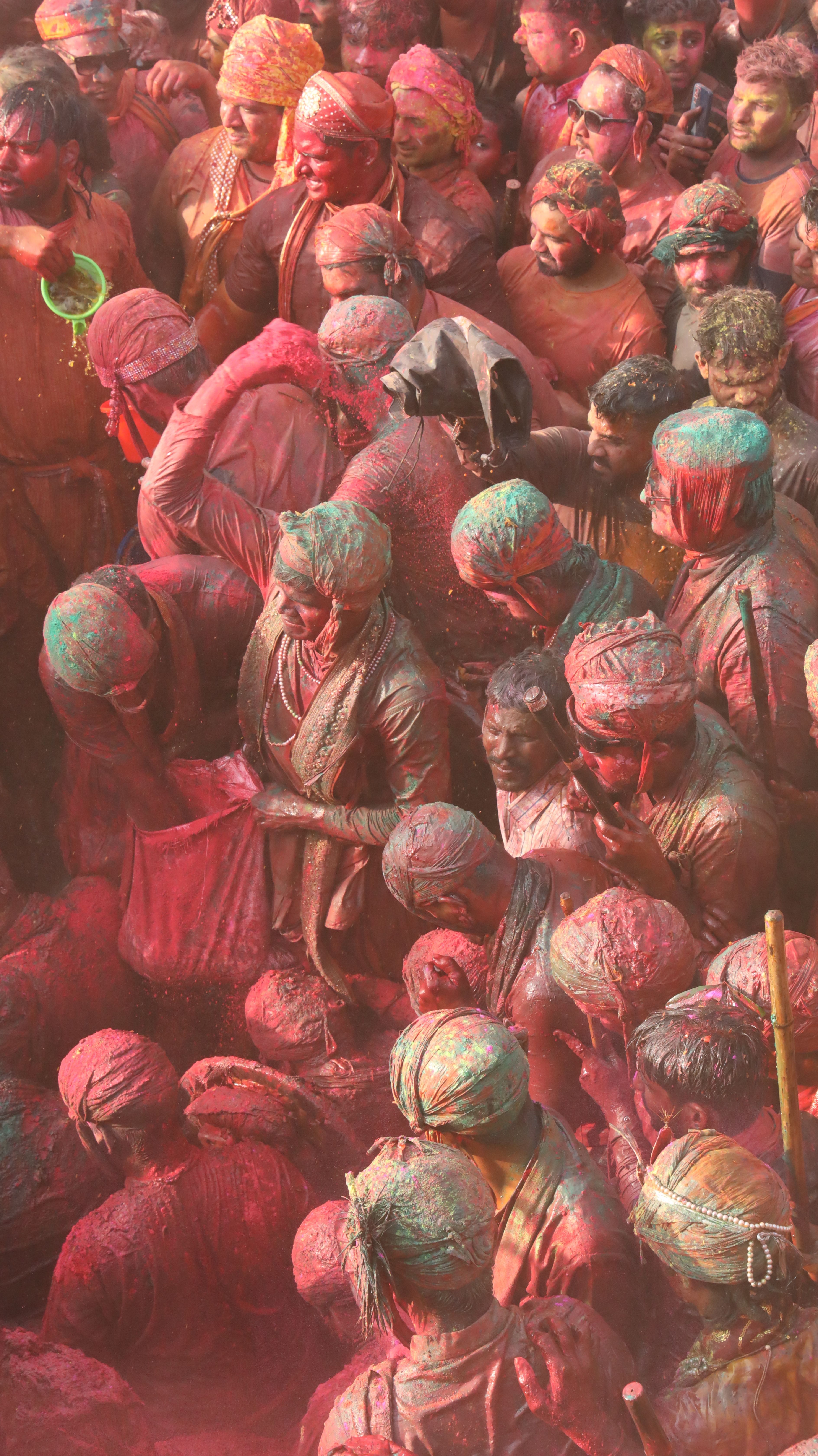 People With Color Powders · Free Stock Photo