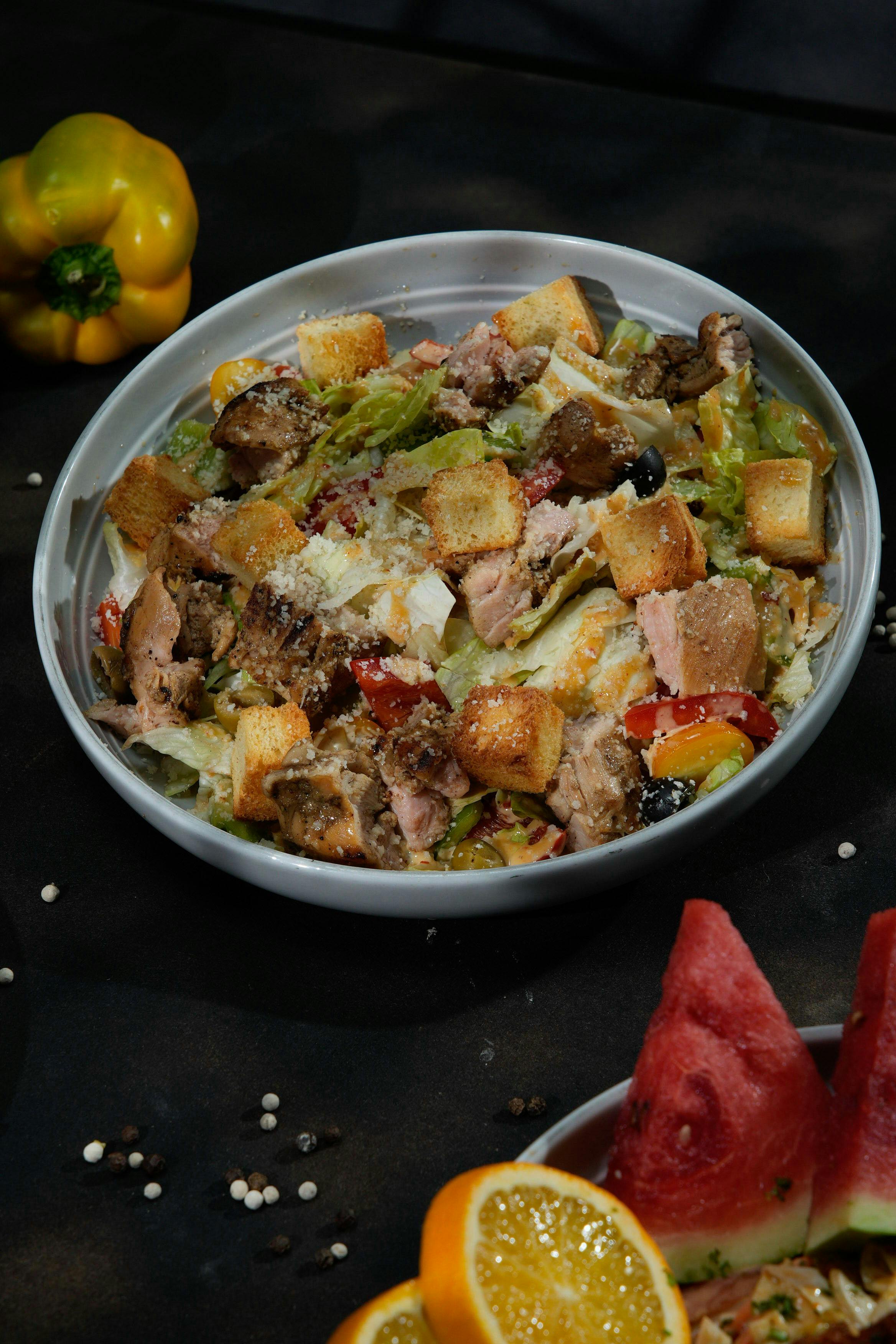 Salade de Poivrons Grillés Méditerranéenne