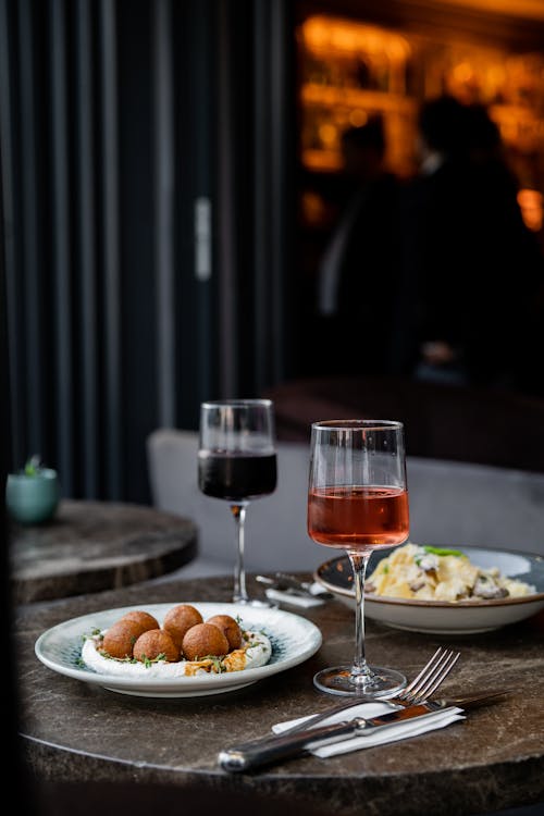 Kostnadsfri bild av alkoholhaltig dryck, alkoholhaltiga drycker, bar