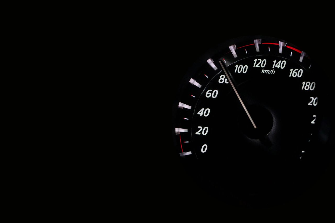Haute‑Savoie : Un automobiliste flashé à 312 km/h, excès de 182 km/h