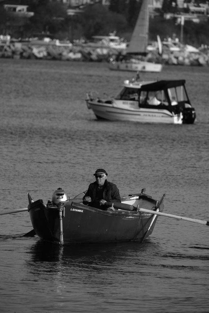 Boating Man Photos, Download The BEST Free Boating Man Stock Photos ...