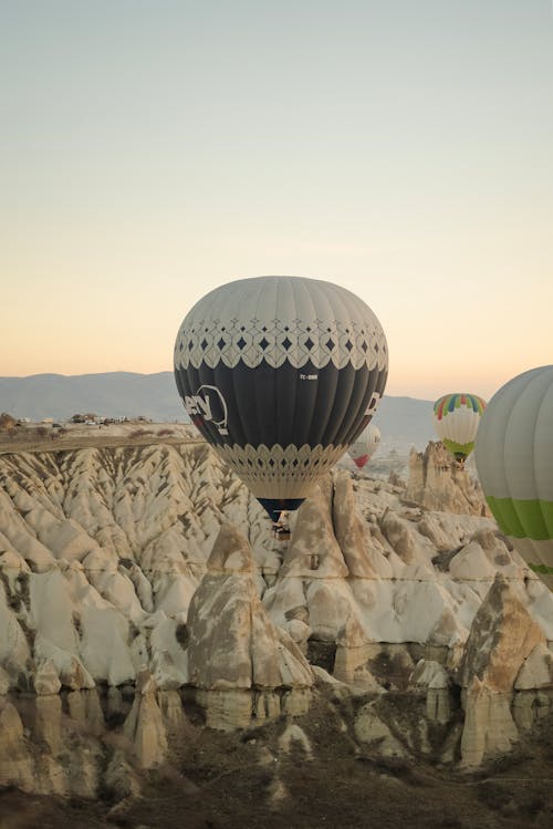 Ingyenes stockfotó ballon, építészet, fény témában