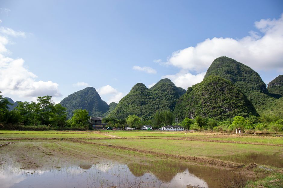 Stay Guilin & Yangshuo — Yangshuo Town: The Place to Be