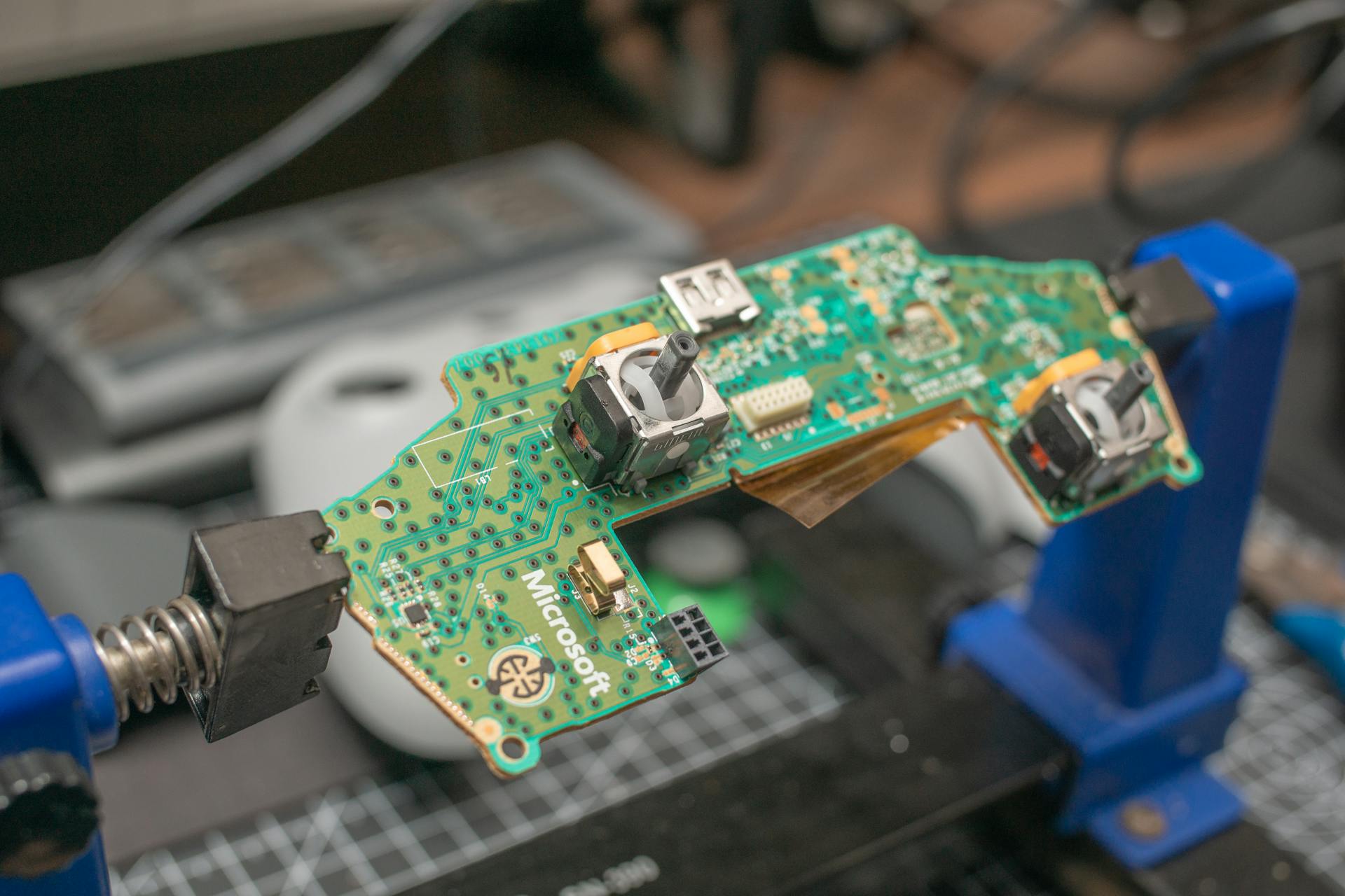 Motherboard of Xbox Controller