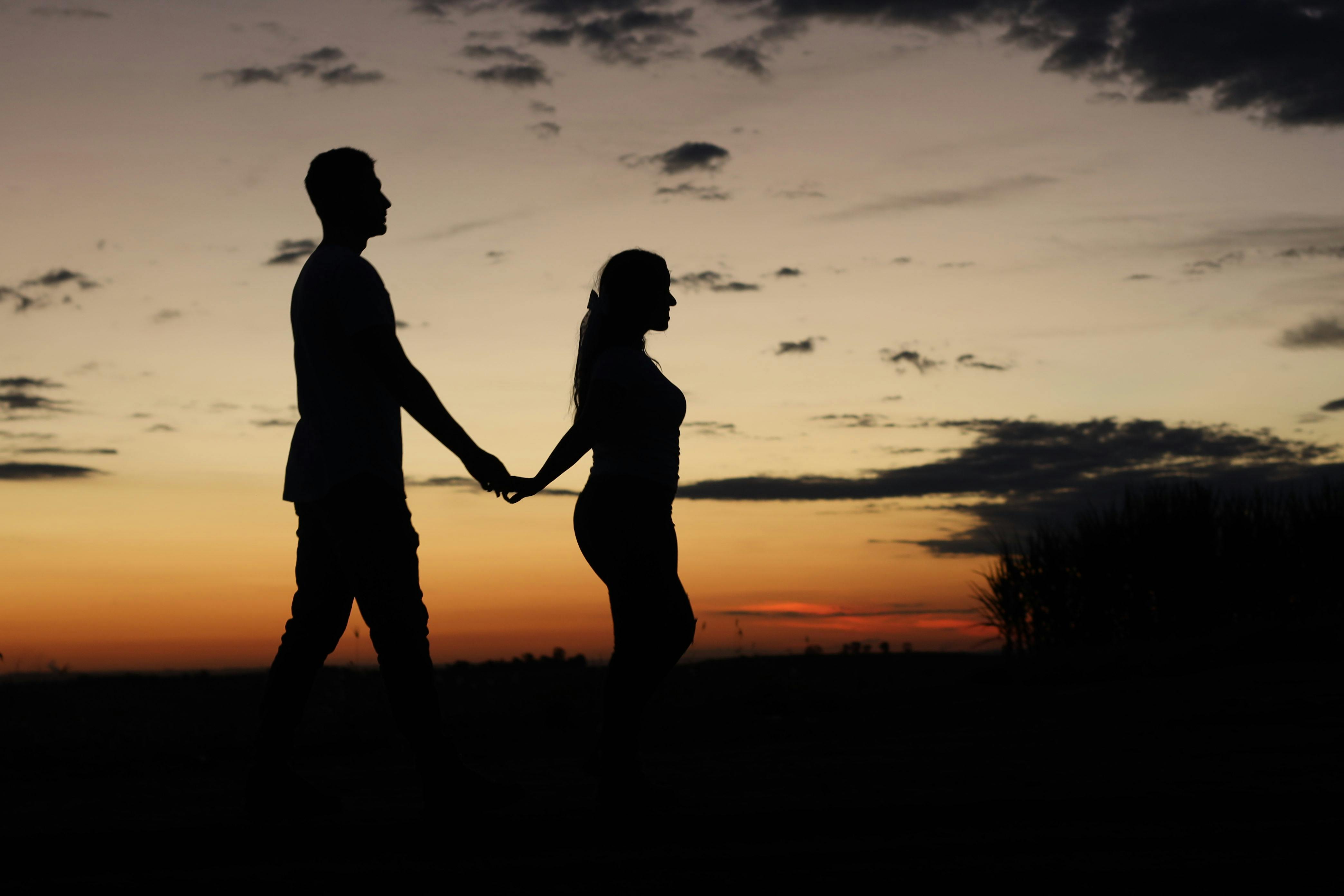 relationships synonym — Photo by Elizabeth Ferreira on Pexels