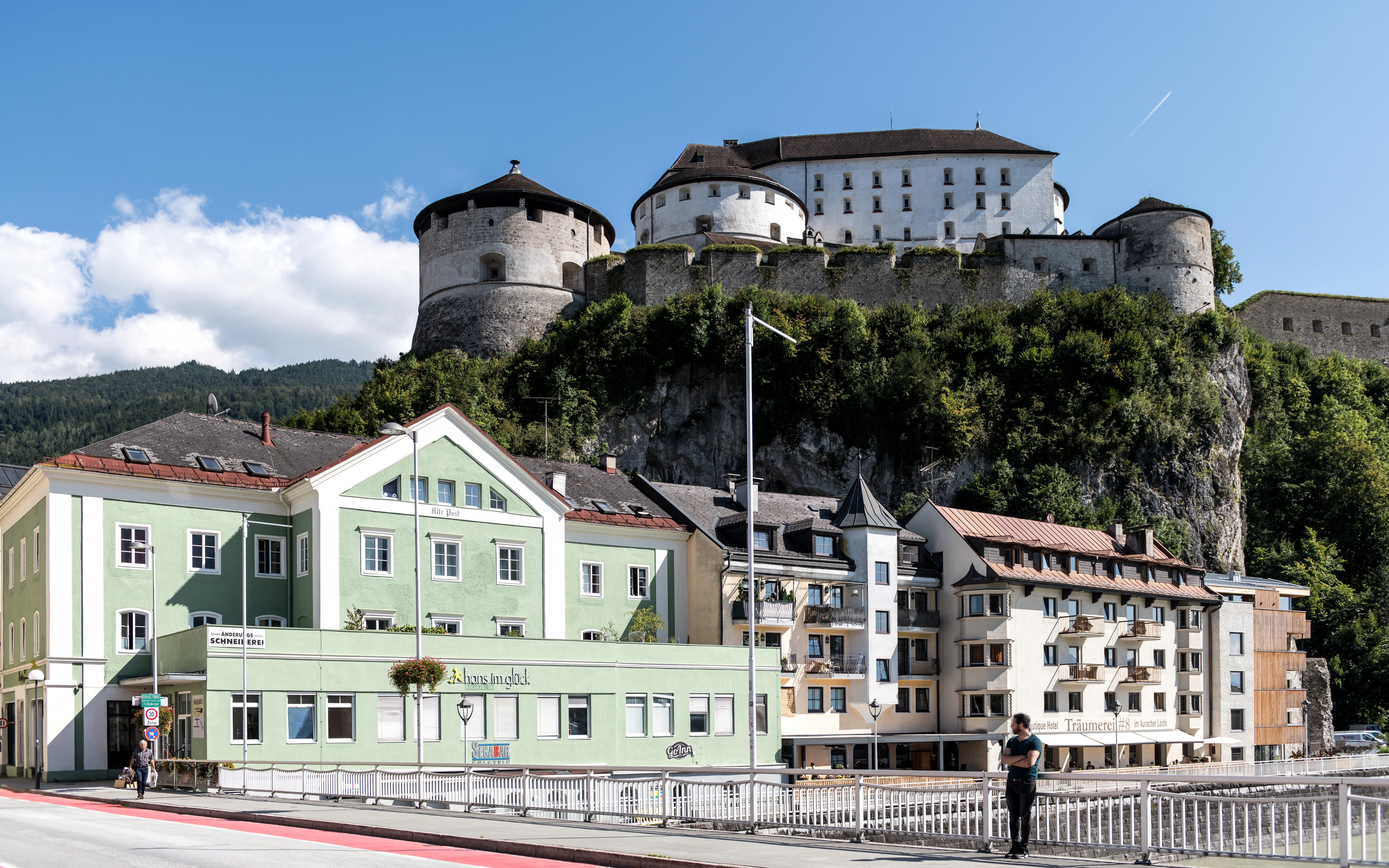 kufstein-fortress-in-summer-free-stock-photo