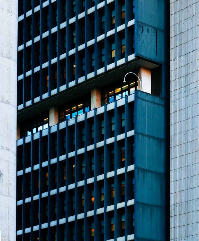 Fachada de edificio corporativo moderno