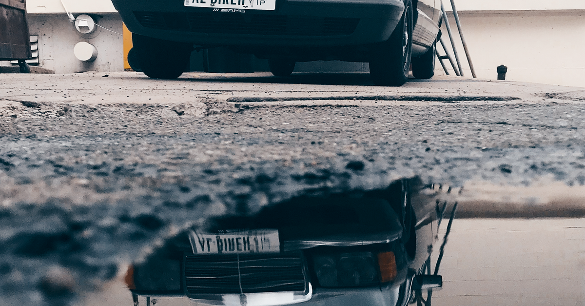 Car Without Light Reflection Reflection Photography of Black Car · Free Stock Photo