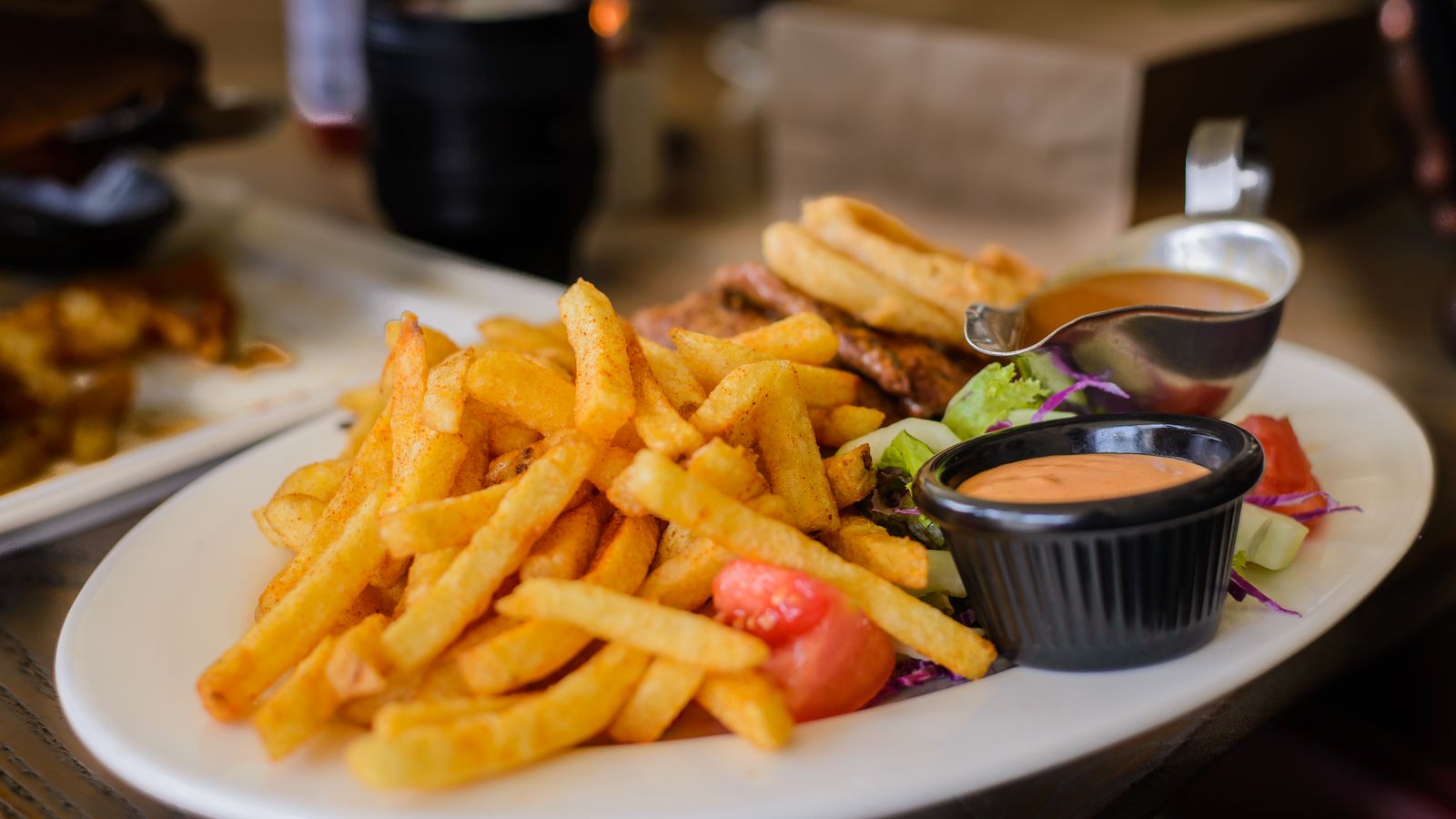 새 양념 입힌 벨기에 감자튀김은 조리 후 안전성까지 챙겨야 해요
