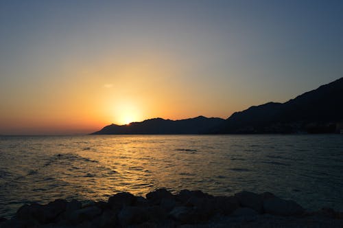 Immagine gratuita di mare adriatico, sera-sky, sole della sera