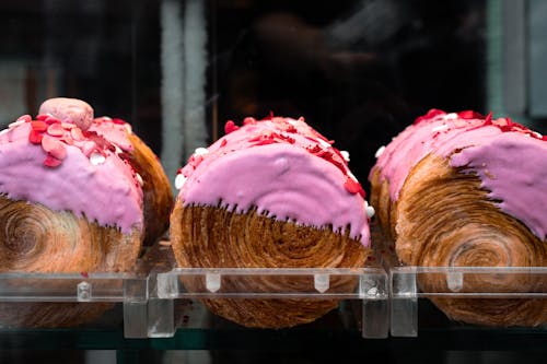 Fotobanka s bezplatnými fotkami na tému chutný, čokoláda, croissant