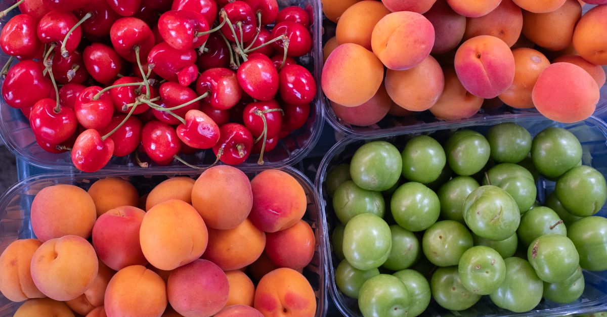 Les Fruits de Saison à Ne Pas Manquer en Mai : Bienfaits et Recettes