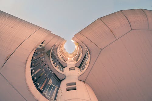 Foto d'estoc gratuïta de arquitectura, edifici, foto amb angle baix