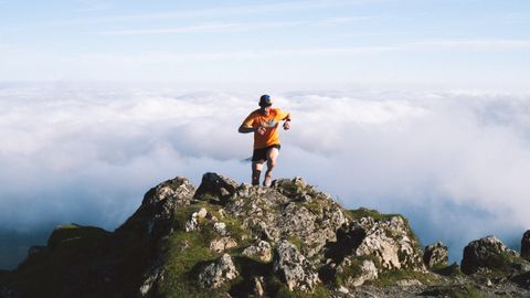 Altitude camps: what the blood does and what it does not guarantee