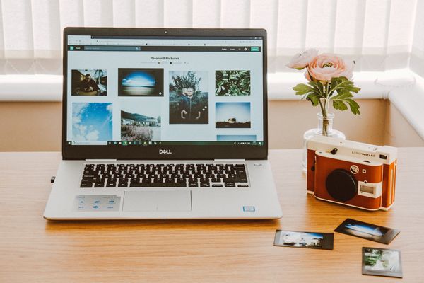Dell 3189 2-in-1 — Education Edition