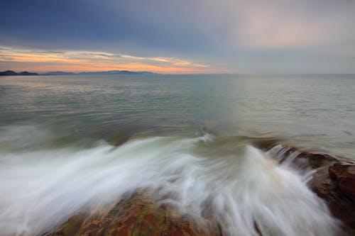 Pemandangan Indah Cloudscape Saat Matahari Terbenam