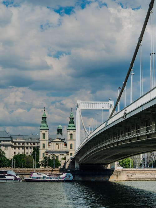 Δωρεάν στοκ φωτογραφιών με βάρκες, Βουδαπέστη, γέφυρα της ελισάβετ