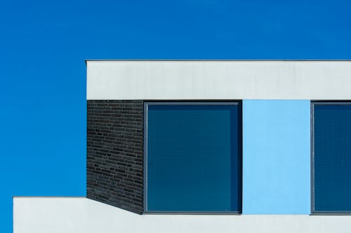Kostnadsfri bild av arkitektur, blå himmel, byggnad
