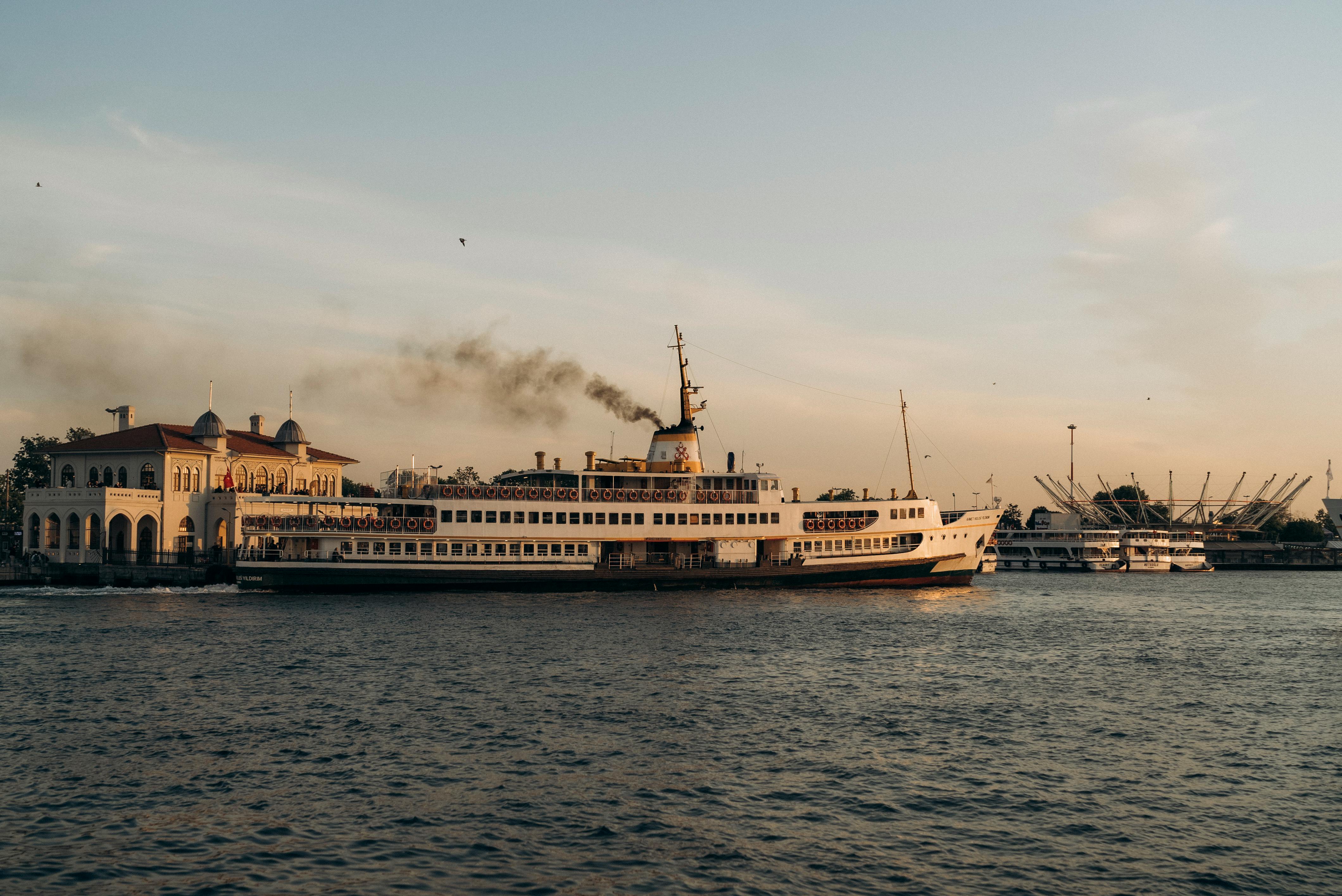 Gratuit Photos gratuites de architecture, architecture traditionnelle, bateau Photos