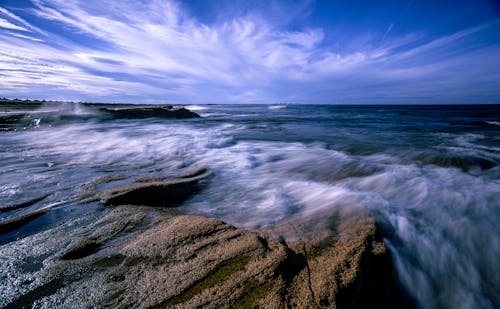 Бесплатное стоковое фото с вода, волна, закат