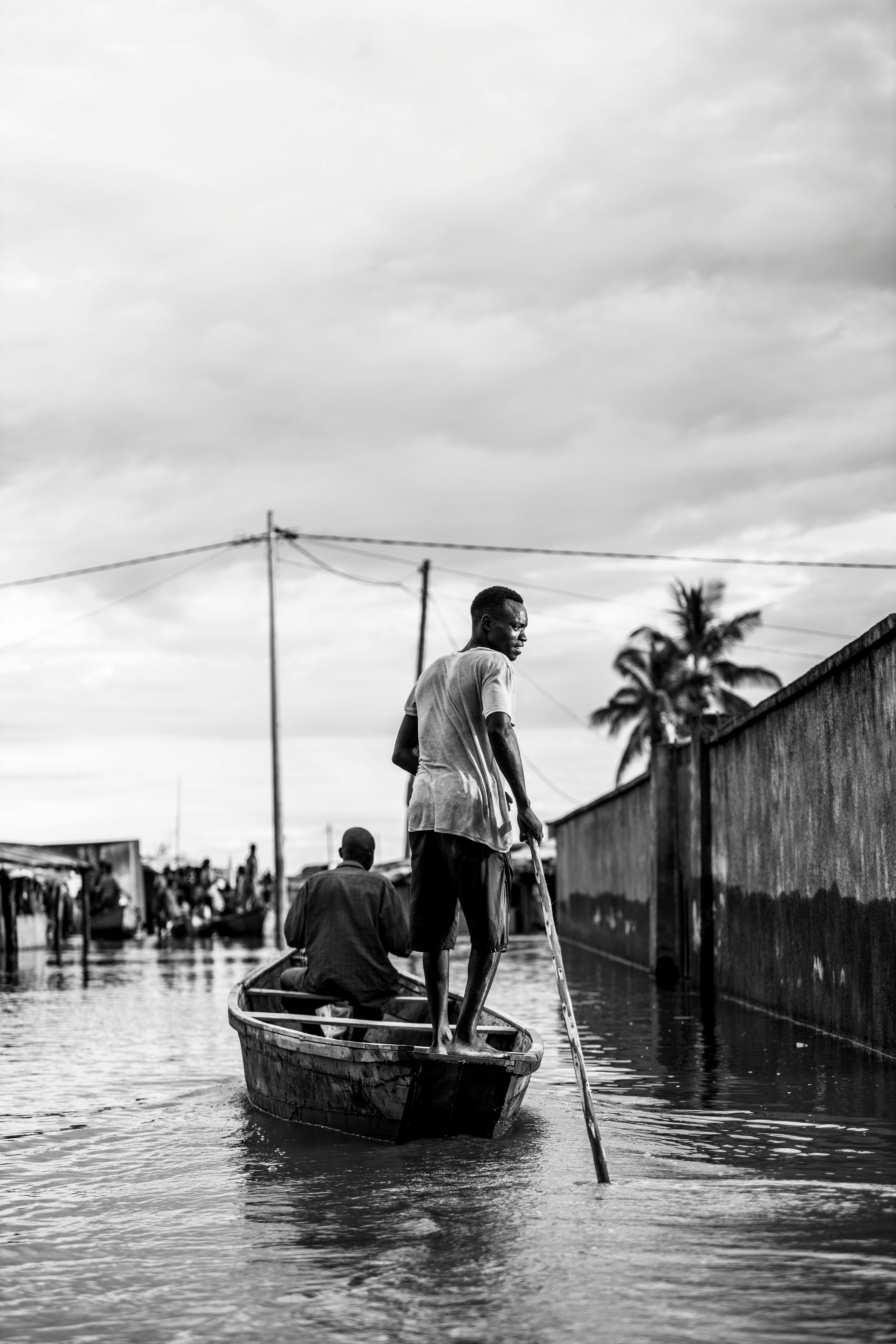 How to Create a Comprehensive Emergency Kit for Severe Weather Conditions in the UK