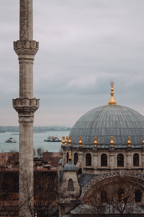 The blue mosque in istanbul, turkey