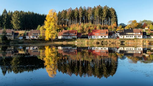 Ingyenes stockfotó az ősz színei, építészet, épület témában