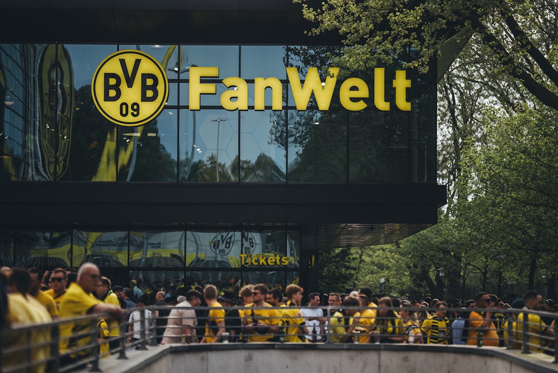 Địa điểm bán vé xem bóng đá tại câu lạc bộ Borussia Dortmund (Nước Đức)